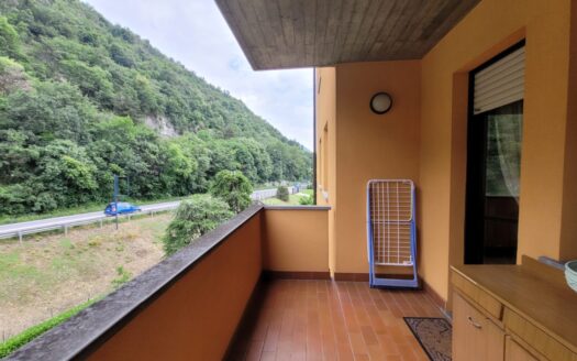 LUMINOSO QUADRILOCALE CON TERRAZZO, BOX E CANTINA