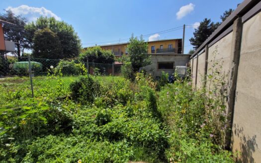 QUADRILOCALE CON BELLA TERRAZZA DI 25MQ E GIARDINO 40MQ
