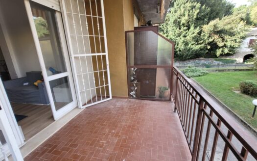 TRILOCALE COMPLETAMENTE RISTRUTTURATO, BOX – SCANZOROSCIATE