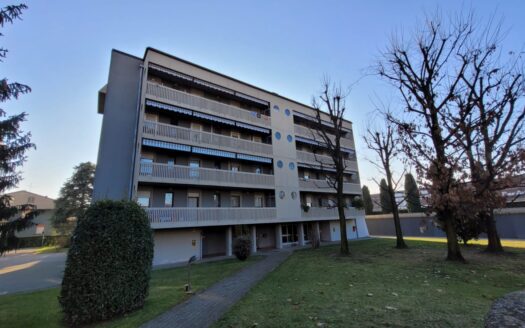 BILOCALE CON TERRAZZO E BOX – BERGAMO CELADINA