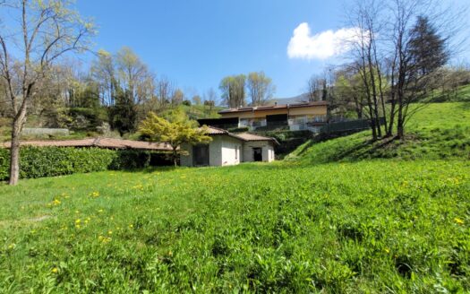 VILLETTA AL RUSTICO (DA ULTIMARE) CON GIARDINO DI 700MQ