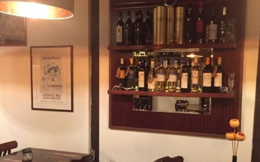 ENOTECA WINE BAR IN VENDITA/AFFITTO